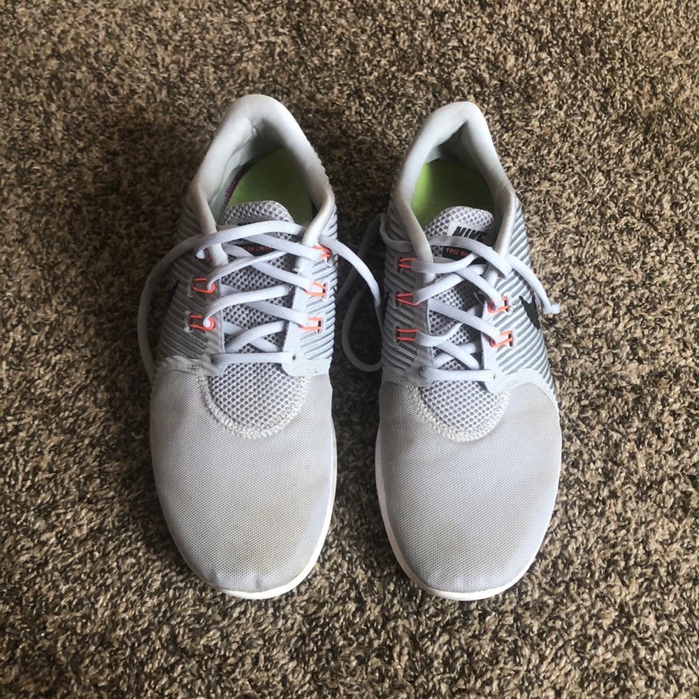 Nike free runs